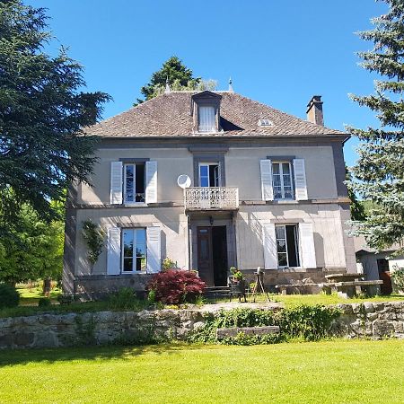 Bed and Breakfast Domaine Les Pradets La Bourboule Exterior foto