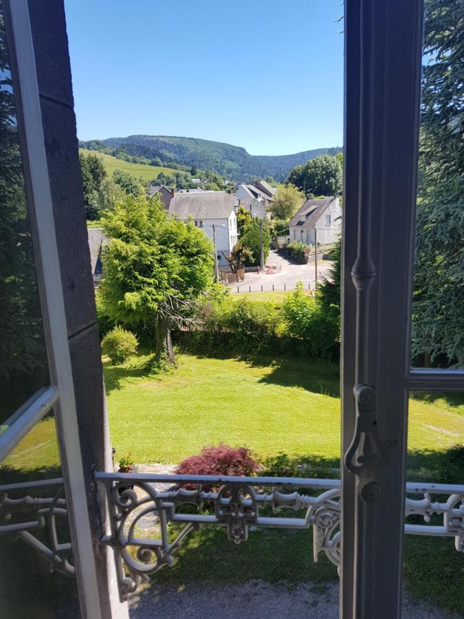 Bed and Breakfast Domaine Les Pradets La Bourboule Exterior foto