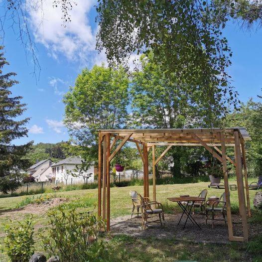 Bed and Breakfast Domaine Les Pradets La Bourboule Exterior foto